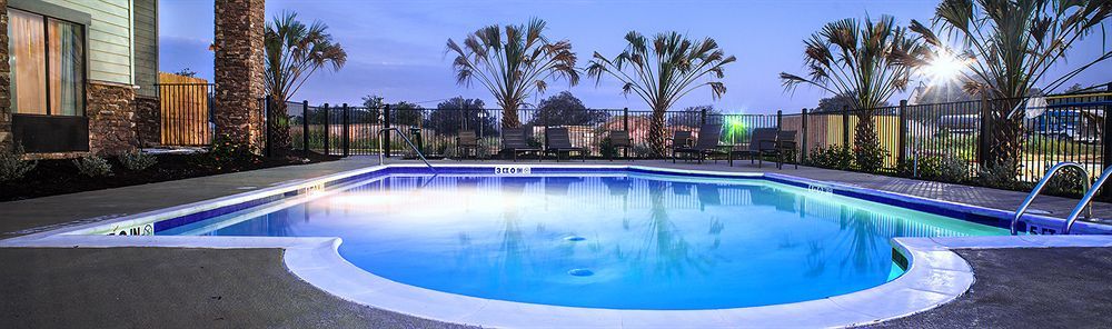 Comfort Inn&Suites Beeville Eksteriør bilde